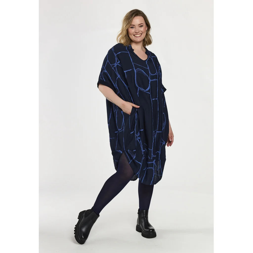 Mönstrad klänning från Gozzip G261014 - Bild 2