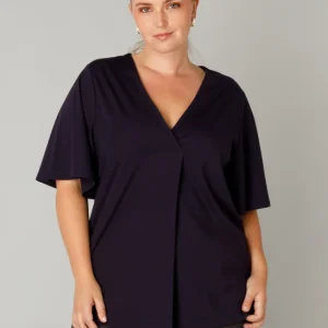 Marinblå topp från Yesta A005761