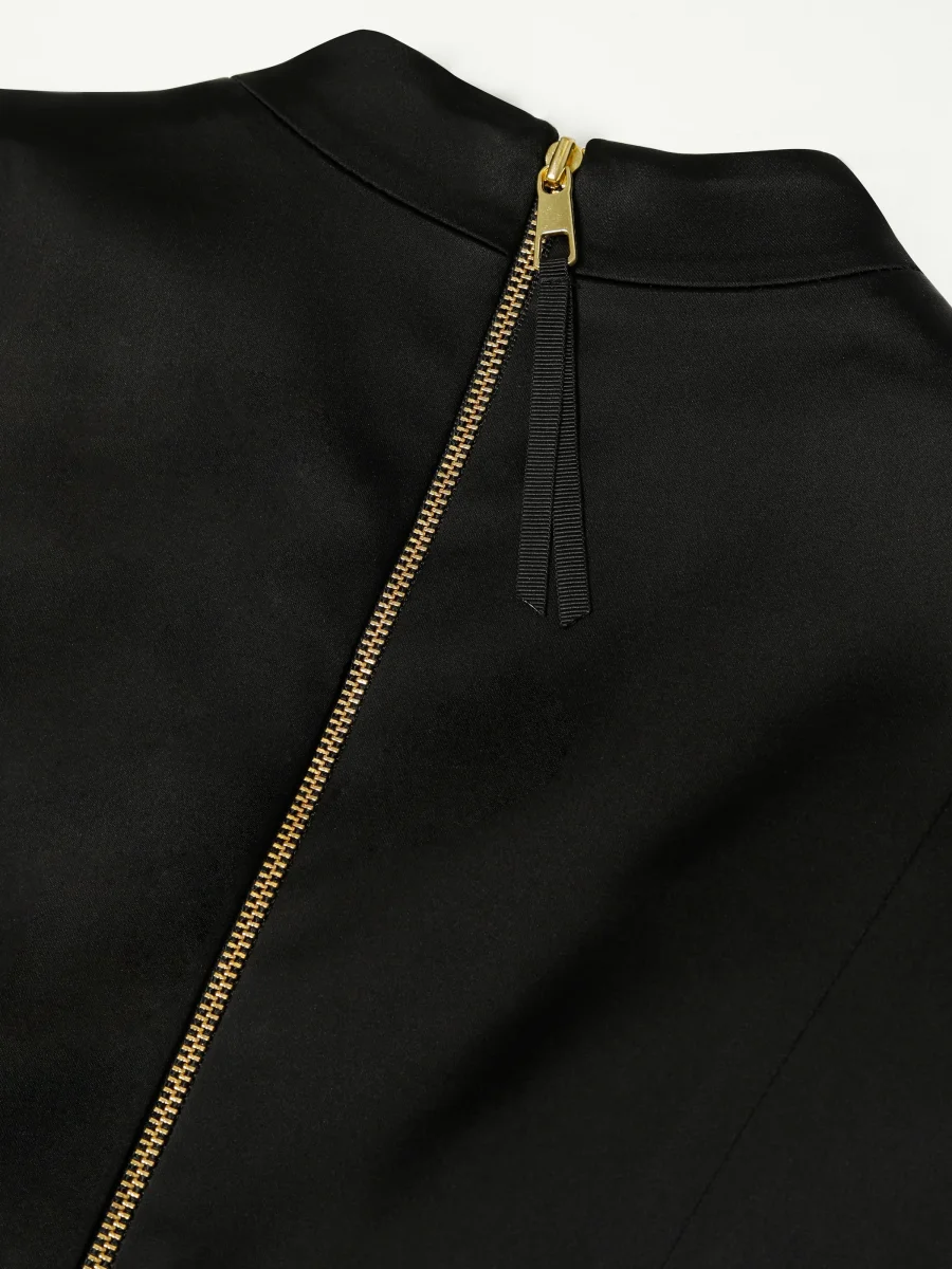 Annys Klänning - Bild 6