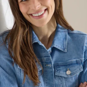 Jeansjacka med bröstfickor och knappar från Cecil, ljusblå