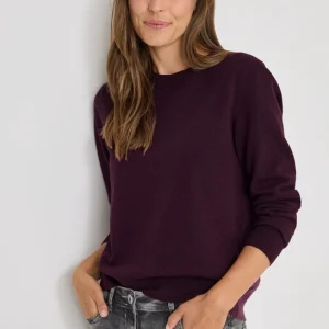 Mjuk tröja med rund hals, vinröd