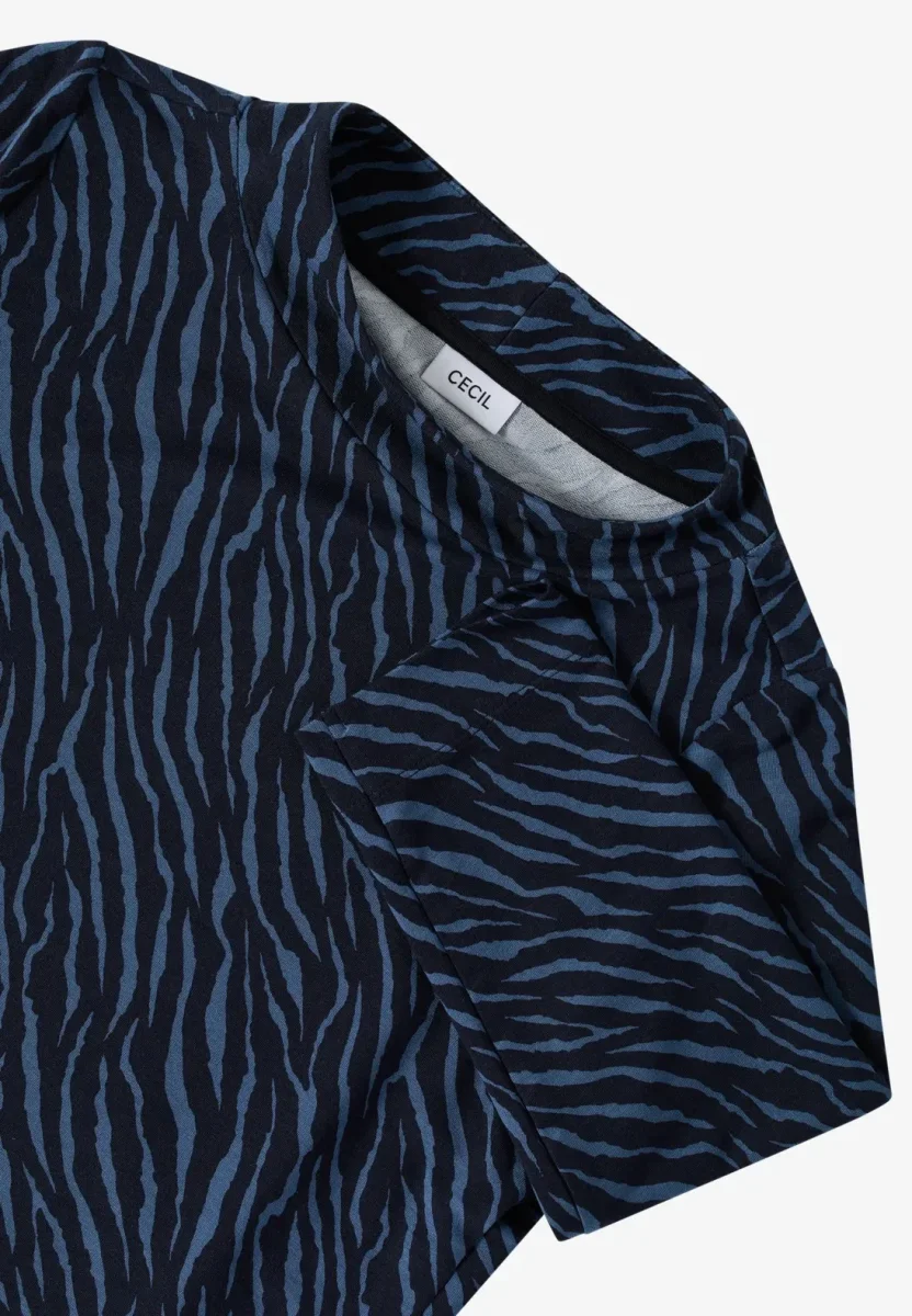 Mönstrad tröja med trattkrage - Bild 6