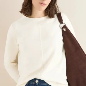 Enfärgad tröja med trattkrage, kräm vit