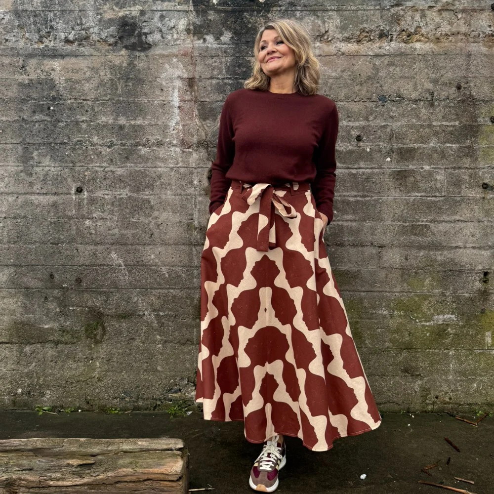 Emilia kjol i Lisa Bengtssons tyg Leila - Bild 7