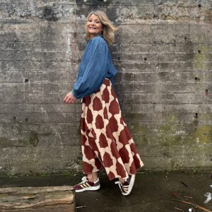 Emilia kjol i Lisa Bengtssons tyg Leila