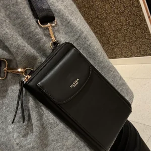 Mobil väska från Ulrika Of Sweden 35-8022