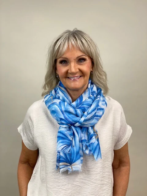 Scarf i blommönster från Mixbyheart