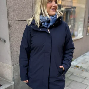 Marinblå jacka från Luhta