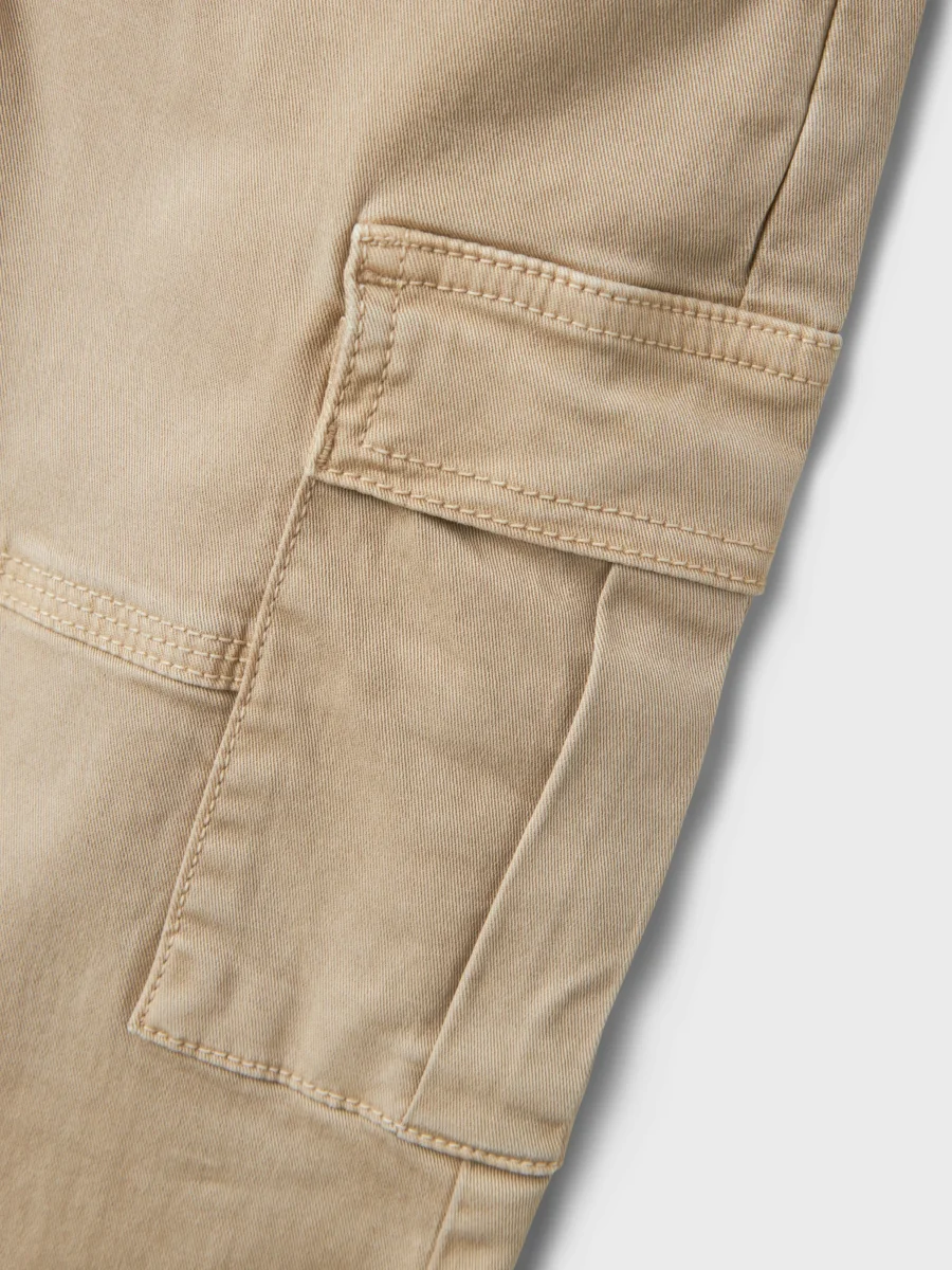 Beige Cargo Byxa med fickor på lår - Bild 7