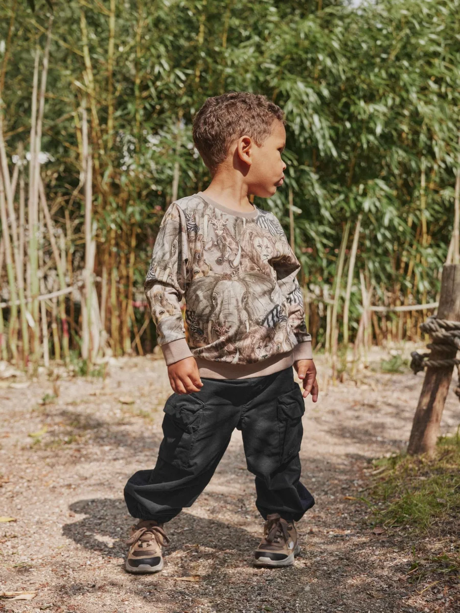 Cargobyxor - byxor med benfickor - Bild 7