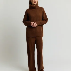 Naeme knitted trousers
