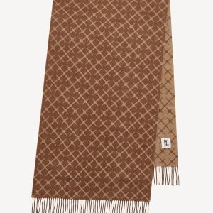 By Malene Birger Scarves Birger Ortega.