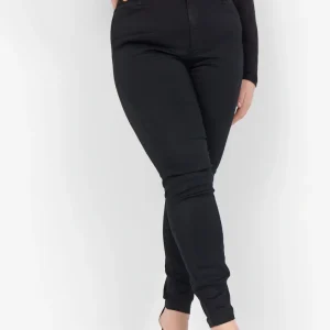 Svarta jeans med smala ben från Wasabi W10319