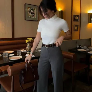 Pola Stickad Polotröja